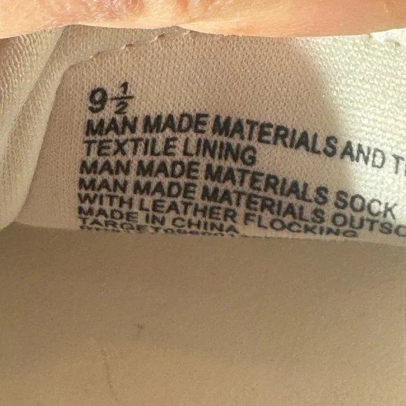 TARGET Universal Threads sneakers - size 9.5 - Picture 11 of 12